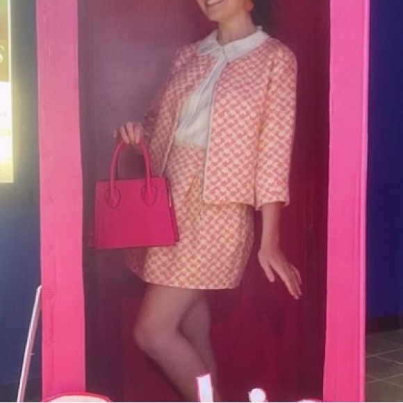 Pink 2 piece jacket + skirt set - Picture 2 of 7